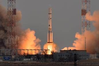 Alla ricerca di vita su Marte: lanciato ExoMars, al via la missione europea Alla ricerca di vita su Marte: lanciato ExoMars, al via la missione europea