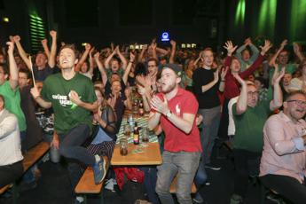 Elezioni in Baviera, crollo Csu e boom dei Verdi