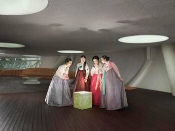 La Corea di Fullerton-Batten apre 'Visionarea' all'Auditorium Conciliazione di Roma La Corea di Fullerton-Batten apre 'Visionarea' all'Auditorium Conciliazione di Roma