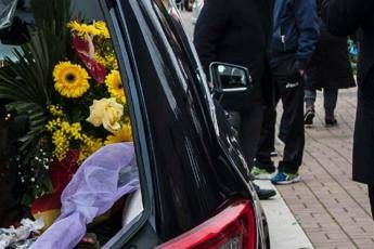 Pescara, bimbo ucciso dal cane: oggi i funerali Pescara, bimbo ucciso dal cane: oggi i funerali