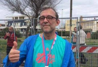 Giachetti alla maratona Roma-Ostia: 2h20' e passa la paura' Giachetti alla maratona Roma-Ostia: 2h20' e passa la paura'