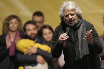 M5S, Grillo: Per Affronte multa da 250mila euro, li daremo ai terremotati M5S, Grillo: Per Affronte multa da 250mila euro, li daremo ai terremotati