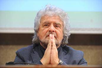 Olimpiadi a Torino, tutti contro Grillo Olimpiadi a Torino, tutti contro Grillo