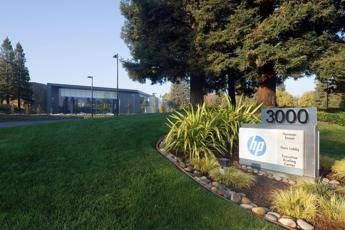 Hp pronta a licenziare 30.000 dipendenti Hp pronta a licenziare 30.000 dipendenti