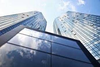 Deutsche Bank prosegue colloqui con Usa per ridurre multa Deutsche Bank prosegue colloqui con Usa per ridurre multa