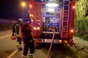Roma, incendio in palestra: nessun ferito Roma, incendio in palestra: nessun ferito
