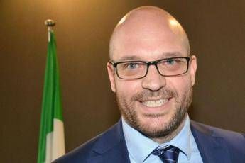Chi è Fontana, il nuovo ministro della Famiglia e disabilità Chi è Fontana, il nuovo ministro della Famiglia e disabilità