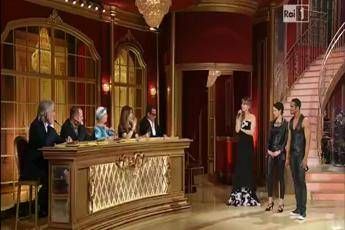 Furiosa lite Asia Argento-Selvaggia Lucarelli a 'Ballando con le stelle' /Video Furiosa lite Asia Argento-Selvaggia Lucarelli a 'Ballando con le stelle' /Video