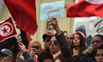 Tunisia, cittadini in piazza per i 59 anni dall'indipendenza /Foto Tunisia, cittadini in piazza per i 59 anni dall'indipendenza /Foto
