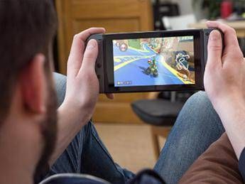 Switch, Nintendo soddisfatta del successo: E questo è solo l'antipasto Switch, Nintendo soddisfatta del successo: E questo è solo l'antipasto