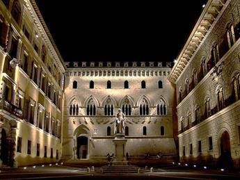 Mps, manca il quorum: salta l'assemblea straordinaria Mps, manca il quorum: salta l'assemblea straordinaria