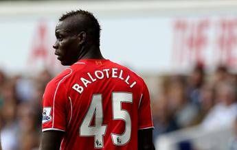 Frase razzista su Instagram, Balotelli squalificato un turno e multato di 25.000 sterline Frase razzista su Instagram, Balotelli squalificato un turno e multato di 25.000 sterline