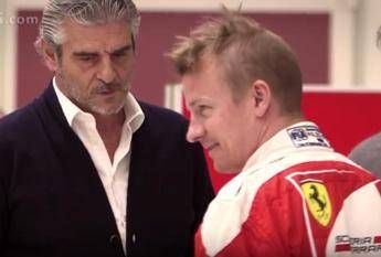 Più bianco per la rossa? La tuta di Raikkonen e l'indizio Ferrari /Video Più bianco per la rossa? La tuta di Raikkonen e l'indizio Ferrari /Video