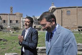Renzi a Marino: Governi se è in grado, altrimenti vada a casa Renzi a Marino: Governi se è in grado, altrimenti vada a casa