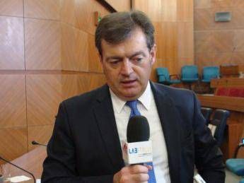 Farmaci, Scaccabarozzi: in arrivo tsunami positivo di nuove molecole Farmaci, Scaccabarozzi: in arrivo tsunami positivo di nuove molecole