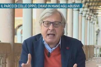 Sgarbi in tv: Gli evasori? Se lo Stato ci ruba soldi uno s'inca... /Video Sgarbi in tv: Gli evasori? Se lo Stato ci ruba soldi uno s'inca... /Video