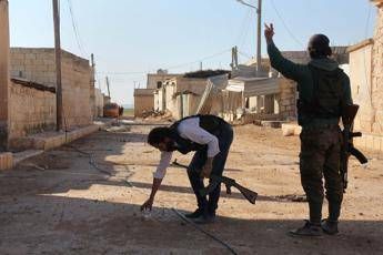 Assad: I russi hanno ridotto la presenza Is in Siria, gli Stati Uniti no Assad: I russi hanno ridotto la presenza Is in Siria, gli Stati Uniti no