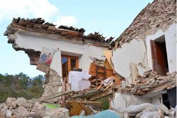 Terremoto, Parlamento Ue: Spese ricostruzione fuori da calcolo deficit Terremoto, Parlamento Ue: Spese ricostruzione fuori da calcolo deficit