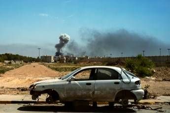 Tripoli's only functioning airport reopens after ceasefire Tripoli's only functioning airport reopens after ceasefire