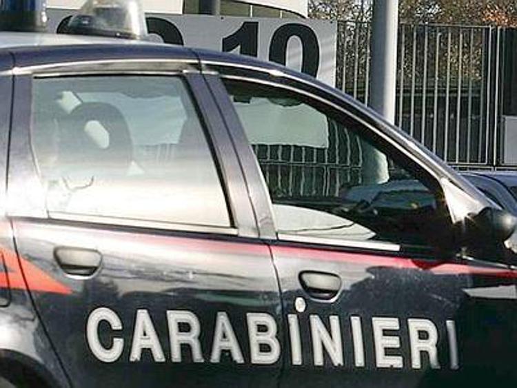 Armato di pistola rapina banca nel bolognese, arrestato dai Carabinieri