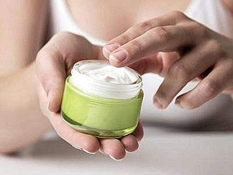 Bellezza: mercato cosmetico supera 9.500 mln euro, +11% esportazioni