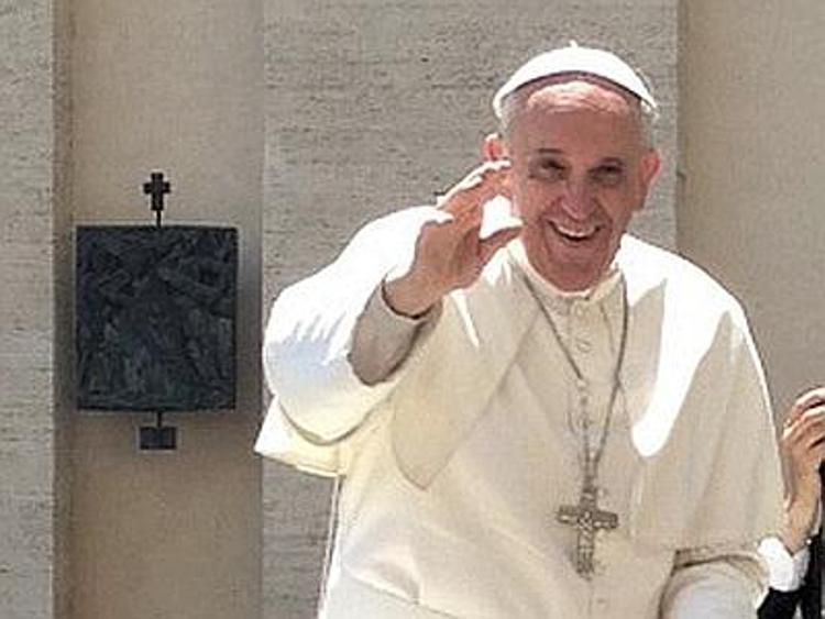 Papa Francesco: ''Fiducia in voglia di concretezza dei giovani politici''