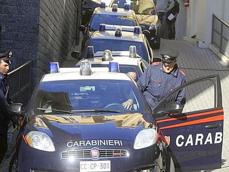 Caserta, carabiniere ucciso durante una rapina in gioielleria: arrestata la banda