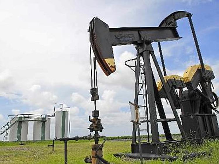 Iraq: russa Likoil avvia produzione petrolio in mega giacimento nel sud