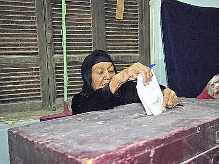 Libia: domani si vota, ma corsa a democrazia a un passo da fallimento/Aki