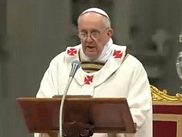 Pedofilia, Papa: ''Chiedo perdono per tutto il male fatto dai sacerdoti''
