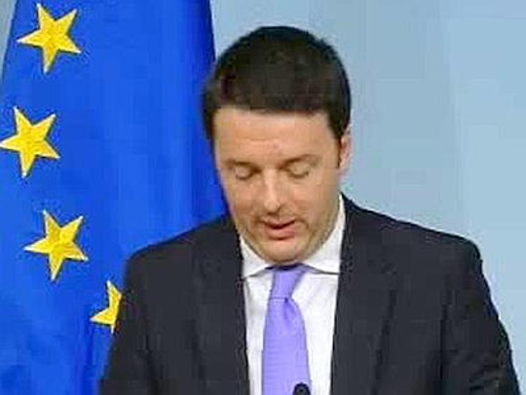 Renzi sfotte Padoan ''noto laziale''