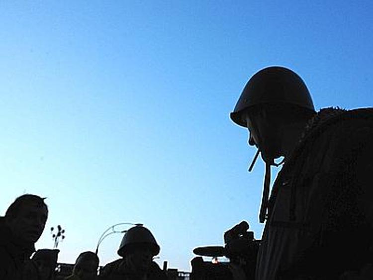 Ucraina, forze filorusse piazzano cariche esplosive agli accessi della Crimea