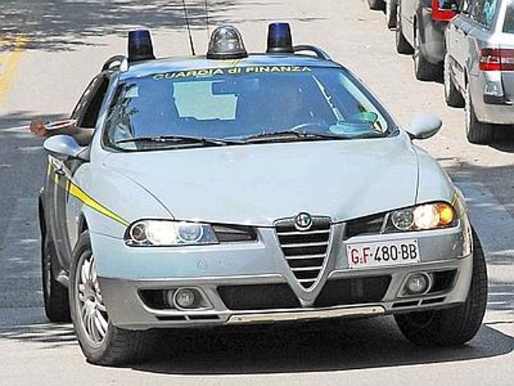 Corruzione sui certificati antimafia: arrestato prefetto di Benevento