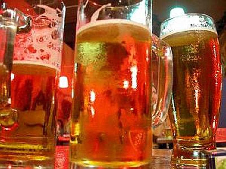 Alcol: Oms, in Ue cala consumo ma è ancora il più alto al mondo