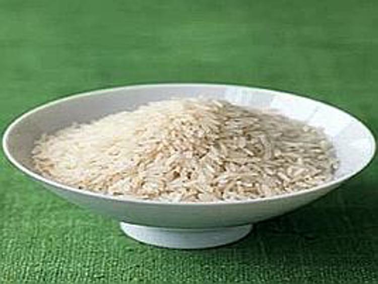 Mangiare riso migliora le abitudini a tavola