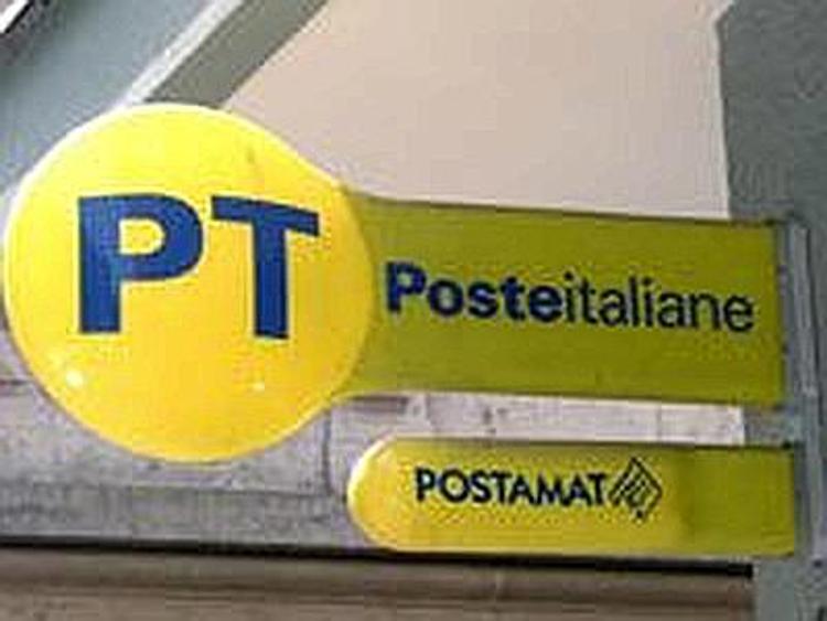 Prato, rapinato ufficio postale: bottino di 31.000 euro