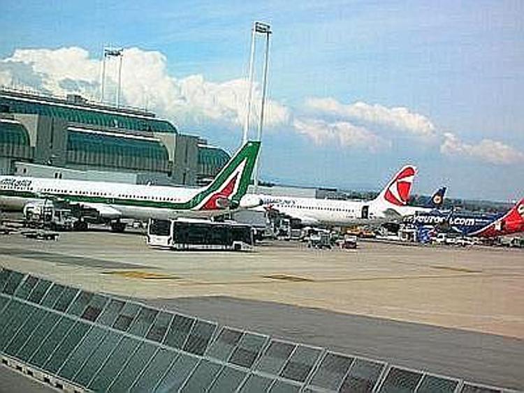 Alitalia: Lupi, alleanza sarà valutata su piano rilancio e sviluppo