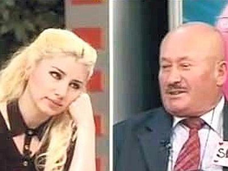 Turchia: uccise 2 mogli, uomo va in tv in cerca di terza partner