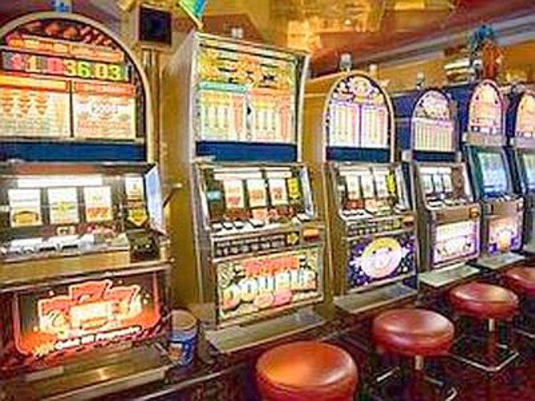 Fisco, Arezzo: gestori slot machine evadono oltre 2 milioni di euro