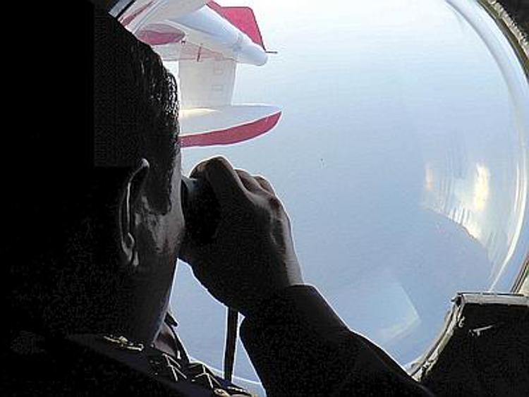 Malesia, riprese ricerche aereo scomparso  Ultimo contatto radio: 