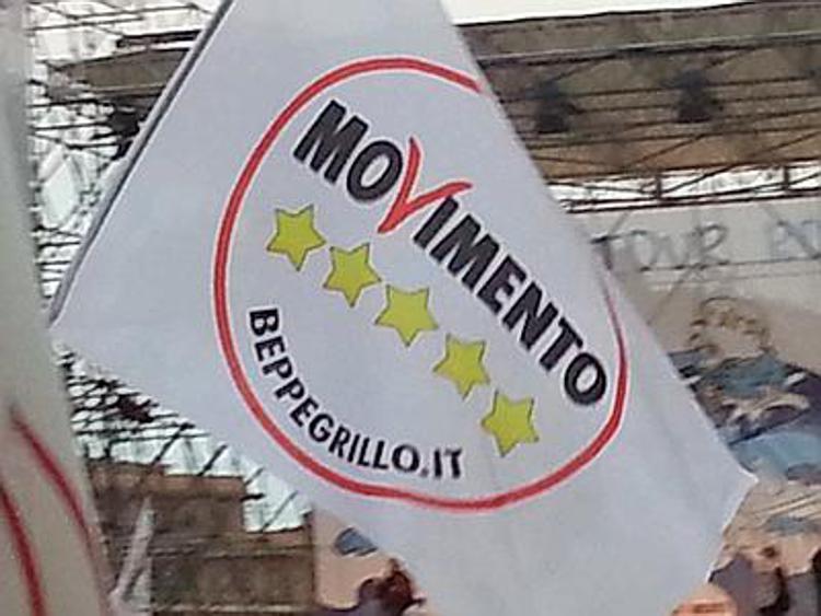 M5S, Campanella: ''Grillo e Casaleggio sono papà possessivi e limitanti''