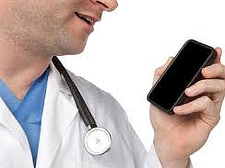 Sul telefonino due App per la salute: una contro l'epilessia, l'altra post ictus