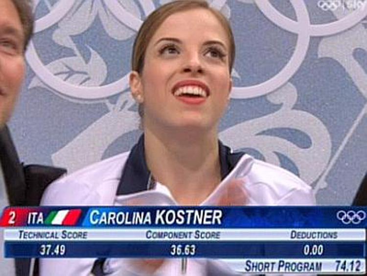 Sochi, Kostner terza dopo il corto Pattinaggio di figura. Biathlon, Italia di bronzo