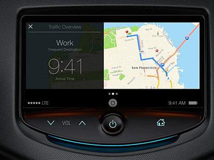 Apple si mette al volante: con Ferrari, Mercedes e Volvo mira a a smart auto