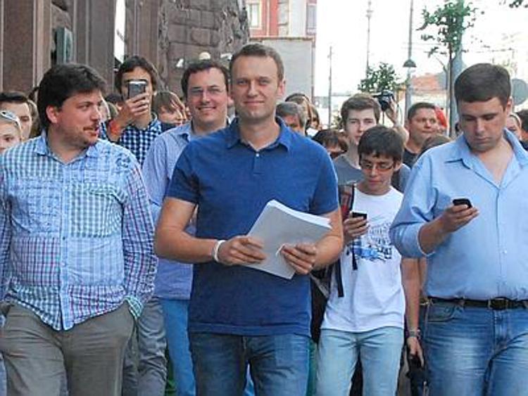 Russia, domiciliari al blogger Navalny Per due mesi non avrà accesso a internet