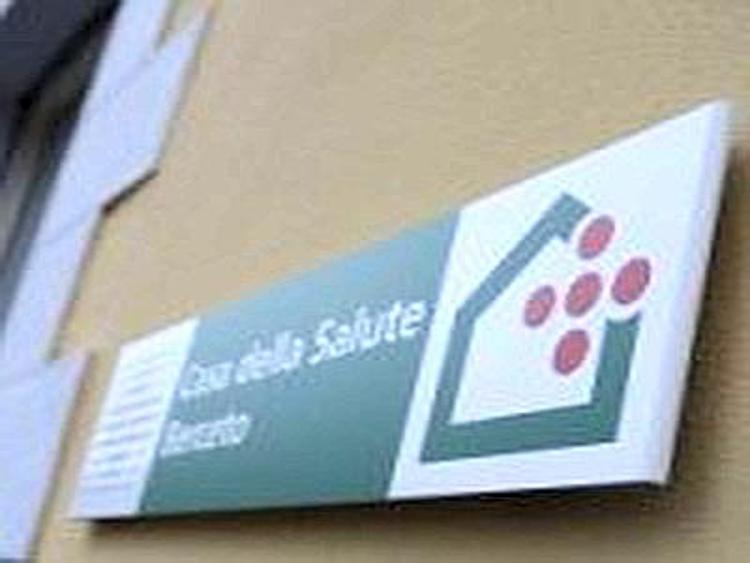 Zingaretti inaugura a Sezze la prima casa della salute del Lazio