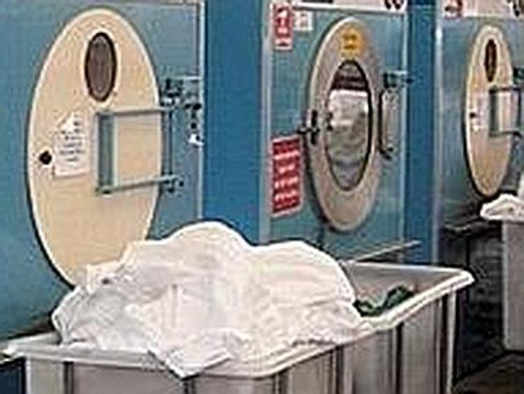 Olbia, panni sporchi a peso d'oro: lavanderia truffa 130 mila euro al Comune
