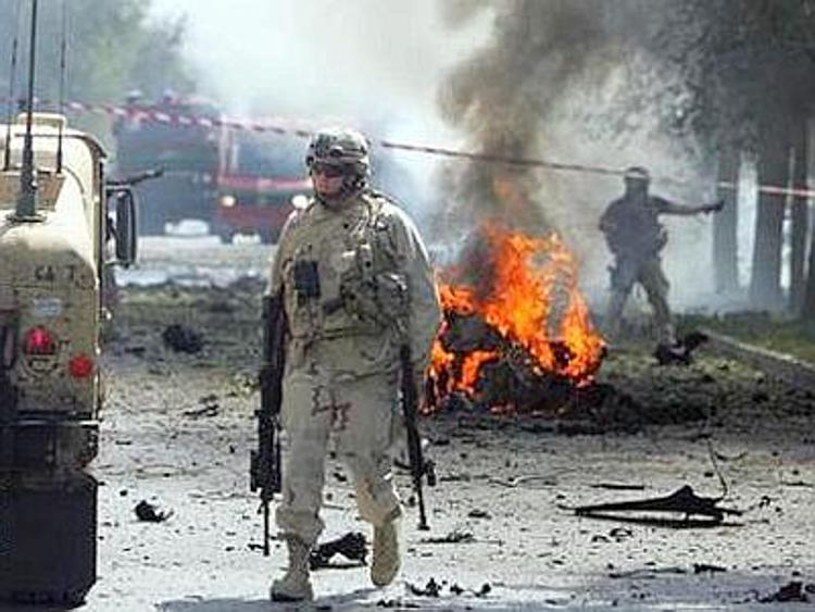 Quattro stranieri tra i nove morti dell'attentato talebano all'hotel di Kabul