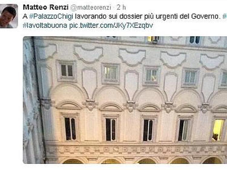 Governo, Renzi twitta verso le 6.30: ''Al lavoro sui dossier più urgenti''