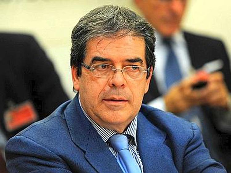 Busta con proiettile e minacce a sindaco di Catania Enzo Bianco